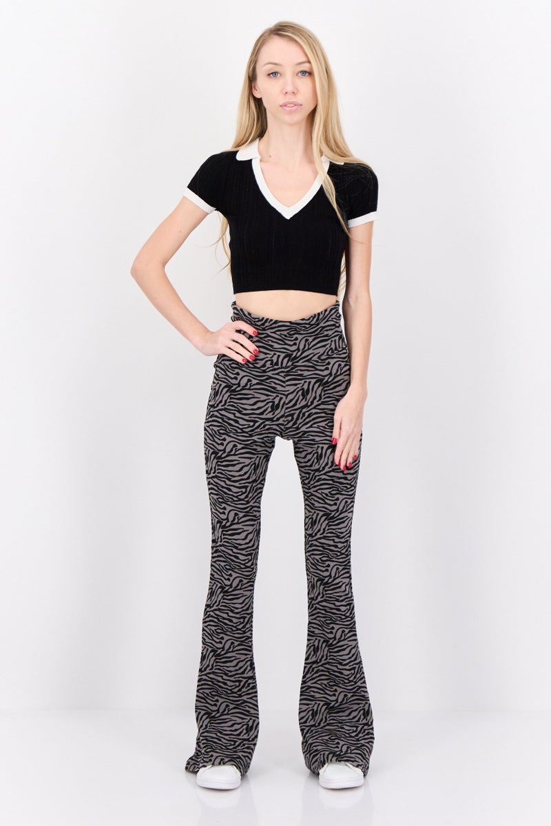 Urban Classic Women Flare Leg Animal Printed Palazzo Pants, Multicolor - Image 4